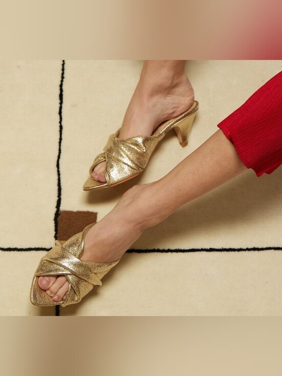 Jamie Haller Shoes - Jamie Haller The Knot Heel In Gold
